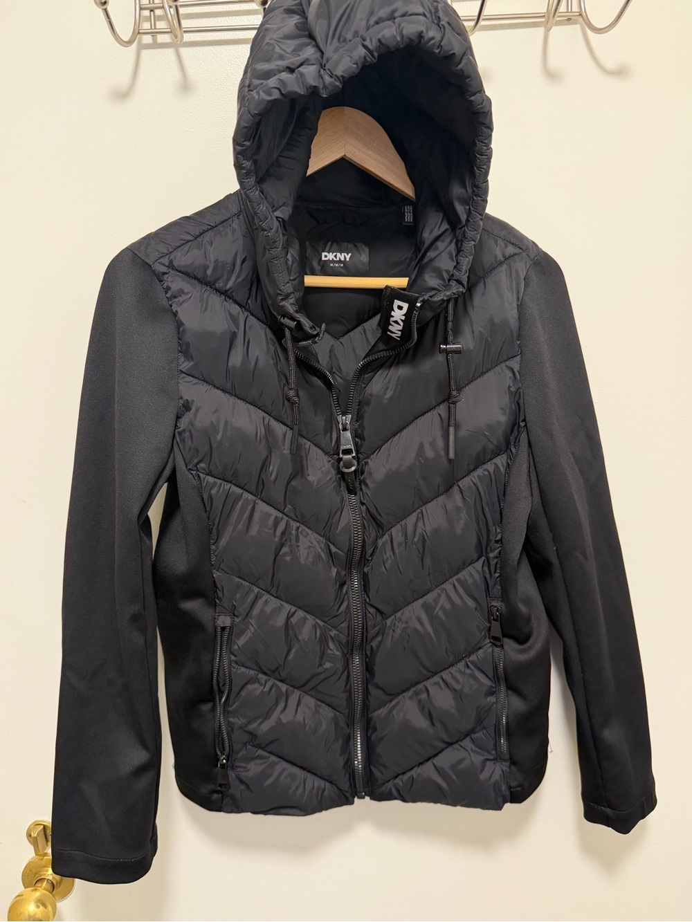 DKNY Black soft shell puffer jacket size medium M - Picture 13 of 16